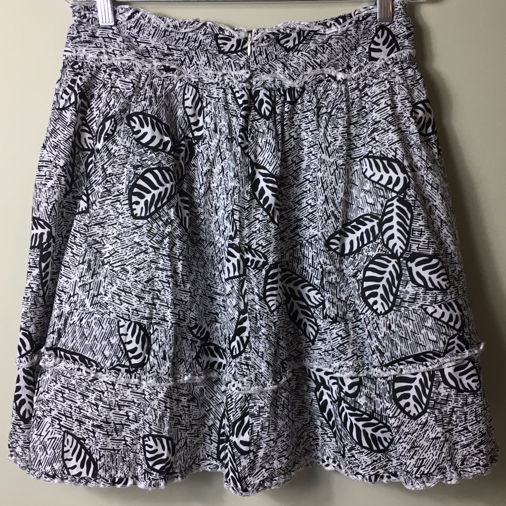 Hanna and Gracie Women's Black and White Lined Cotton Skirt